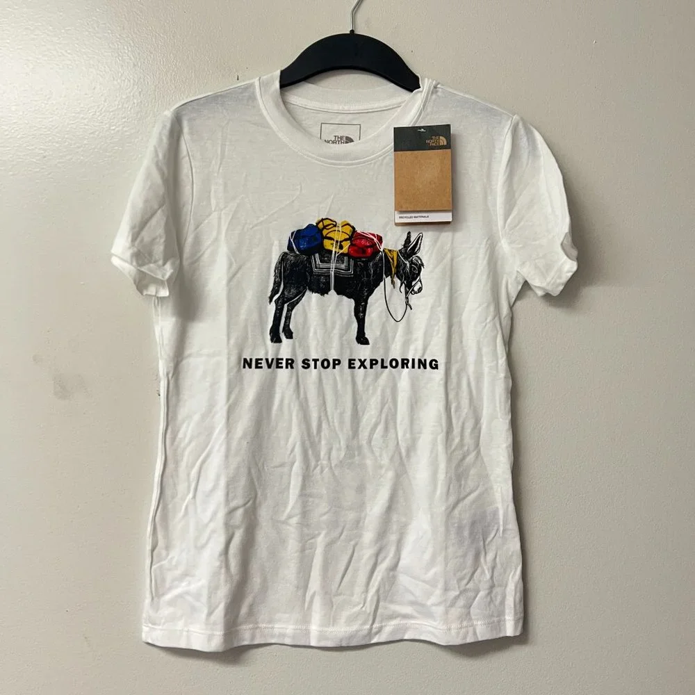 The North Face Women's Short Sleeve Pony Wheels‎ Tri-Blend Tee/White Small NWT - Picture 3 of 6